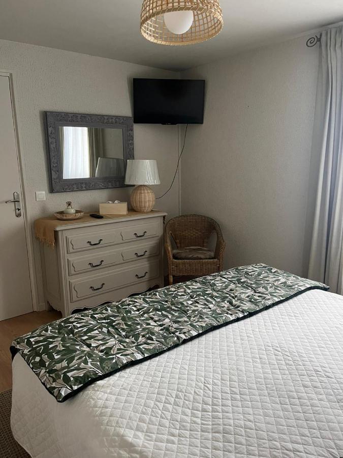 Chambres D'Hotes Marylou Valensole Exterior photo